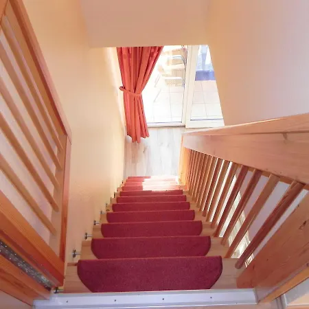 Ostseepark Waterfront_ Galeone 43 *