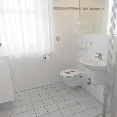 Ostseepark Waterfront_ Galeone 43 *